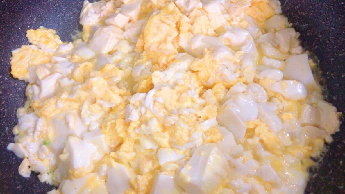 内脂豆腐新吃法，这样做超下饭