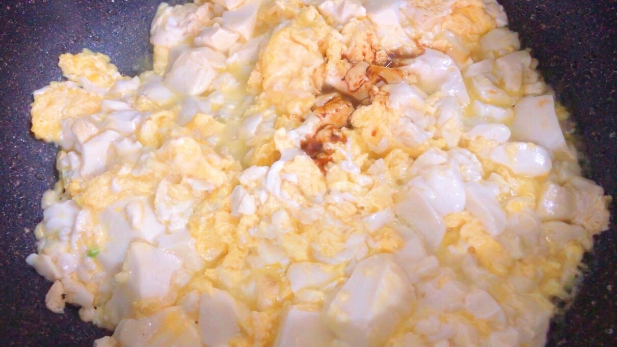 内脂豆腐新吃法，这样做超下饭