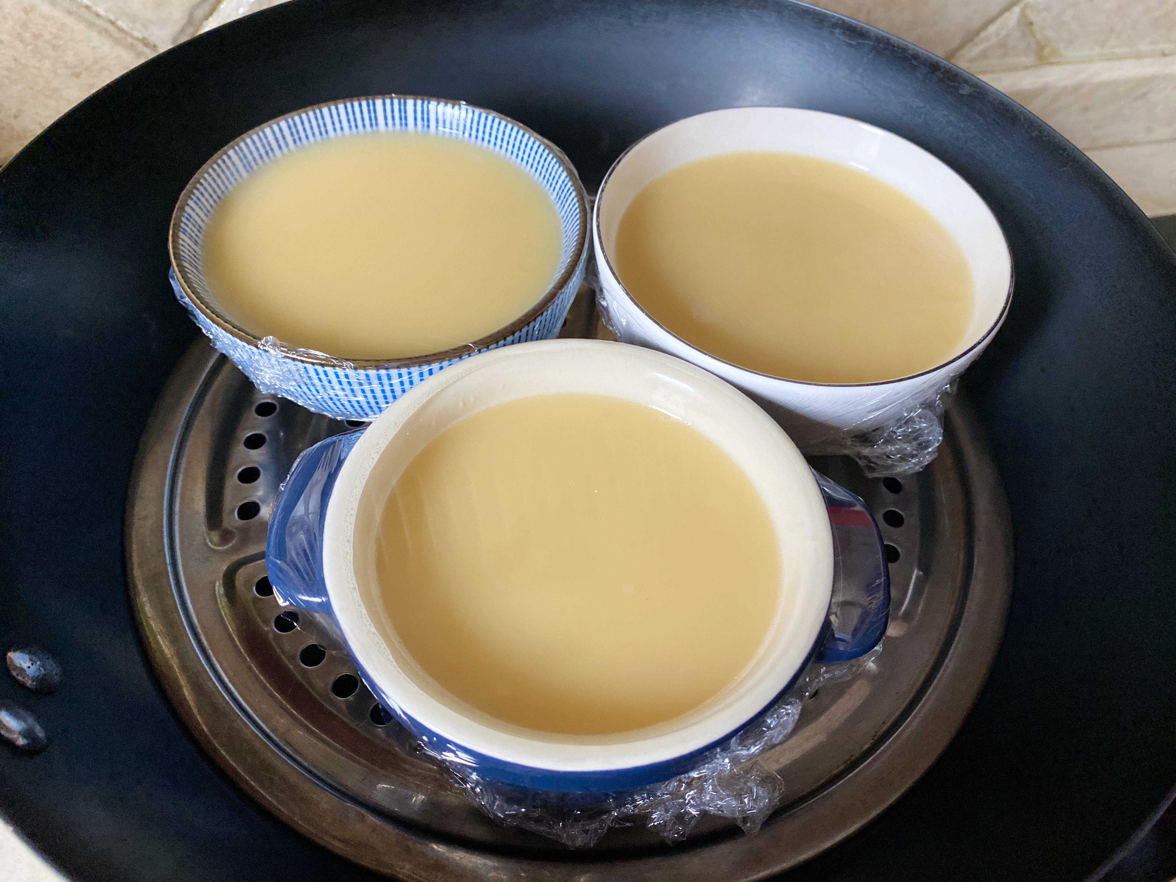 嫩滑镜面鸡蛋羹