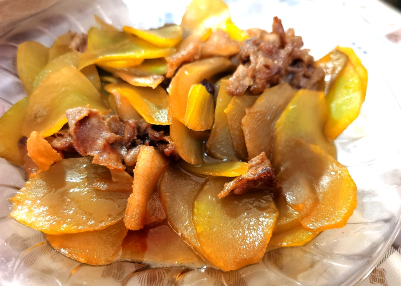 嫩莴苣炒肉片