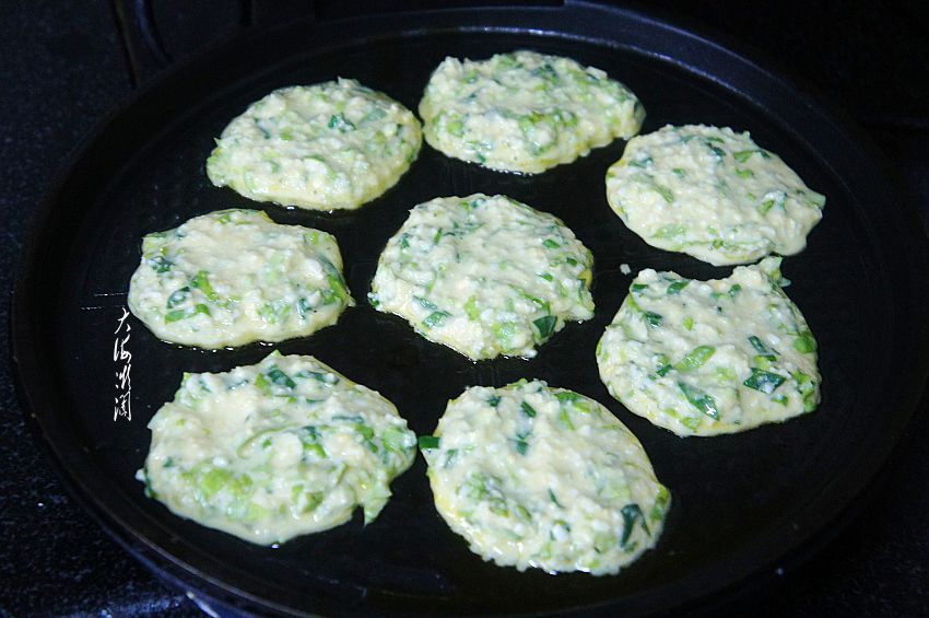 嫩玉米鸡蛋蔬菜饼
