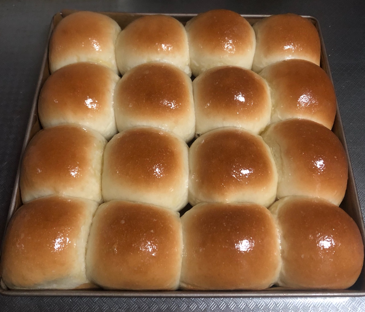 妮妈烘焙——黄油小餐包