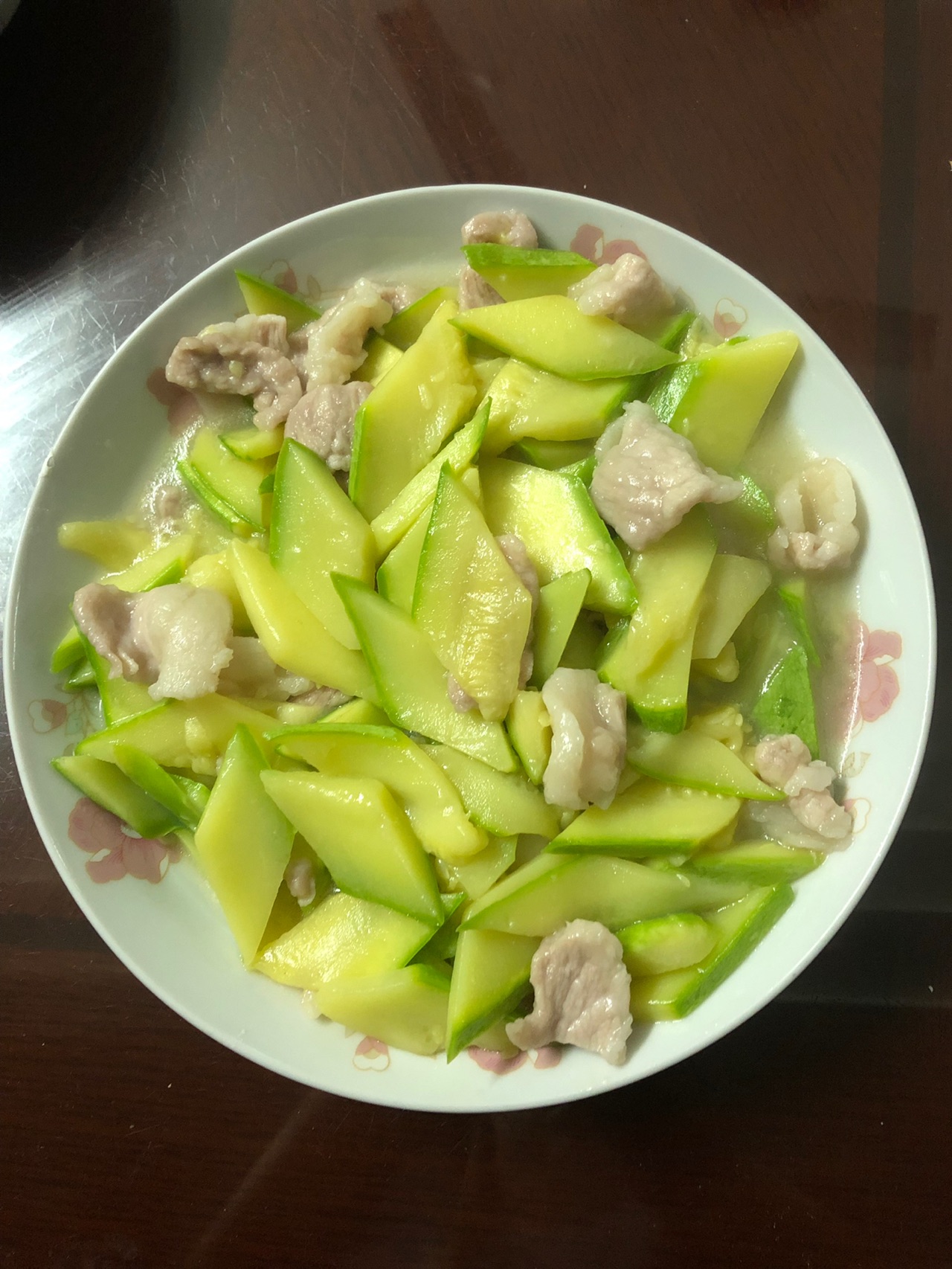 妮妈家常菜——西葫芦炒肉