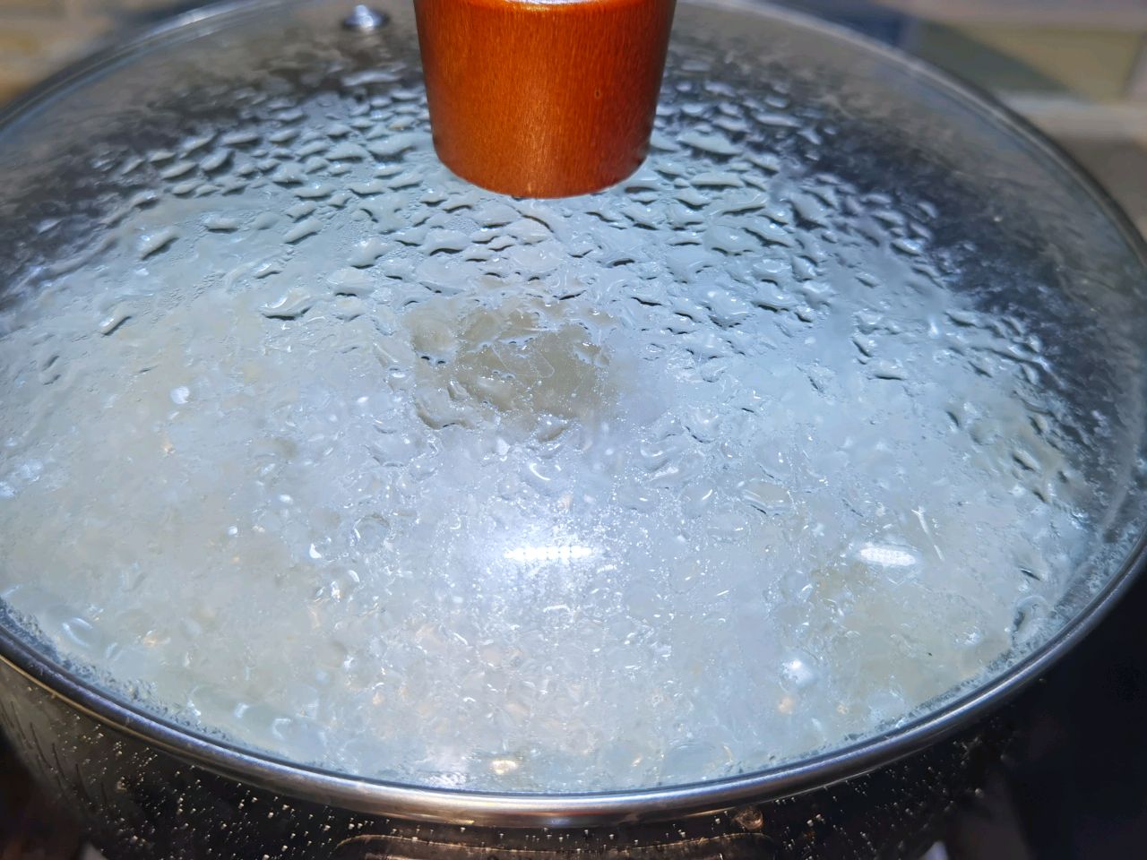 泥鳅豆腐汤