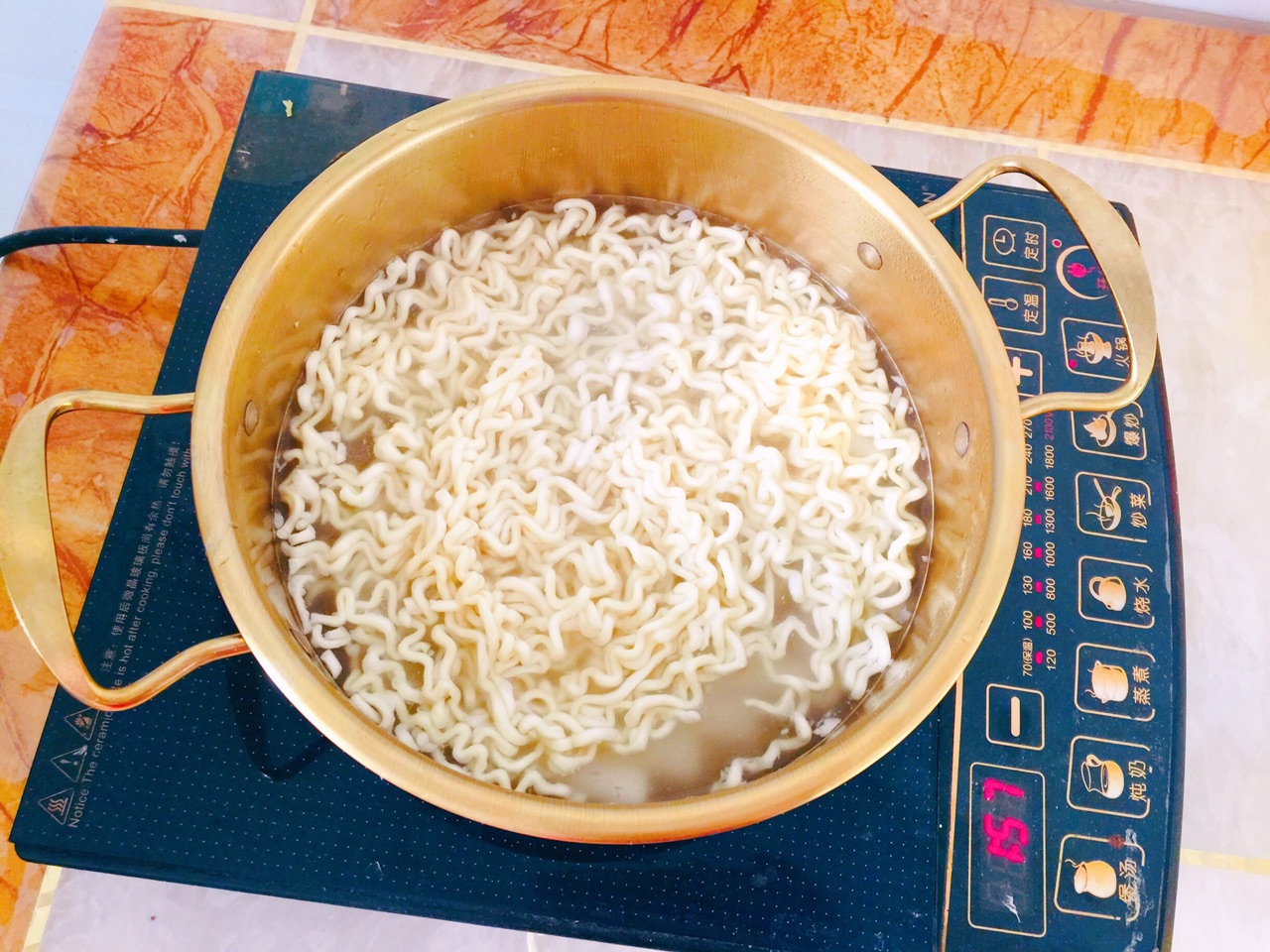 「年糕火鸡面」