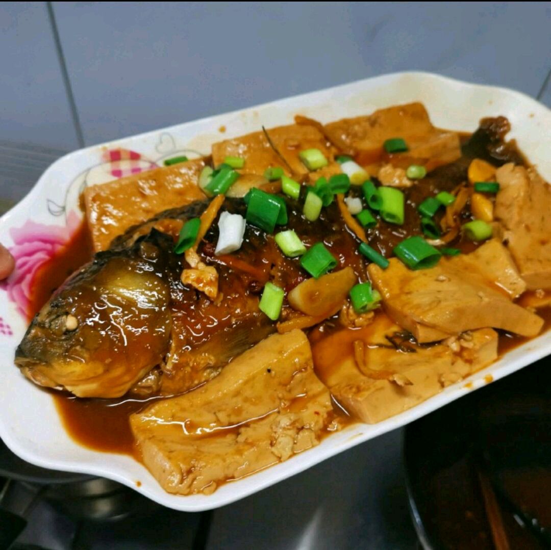 年年有鱼版鲫鱼豆腐汤