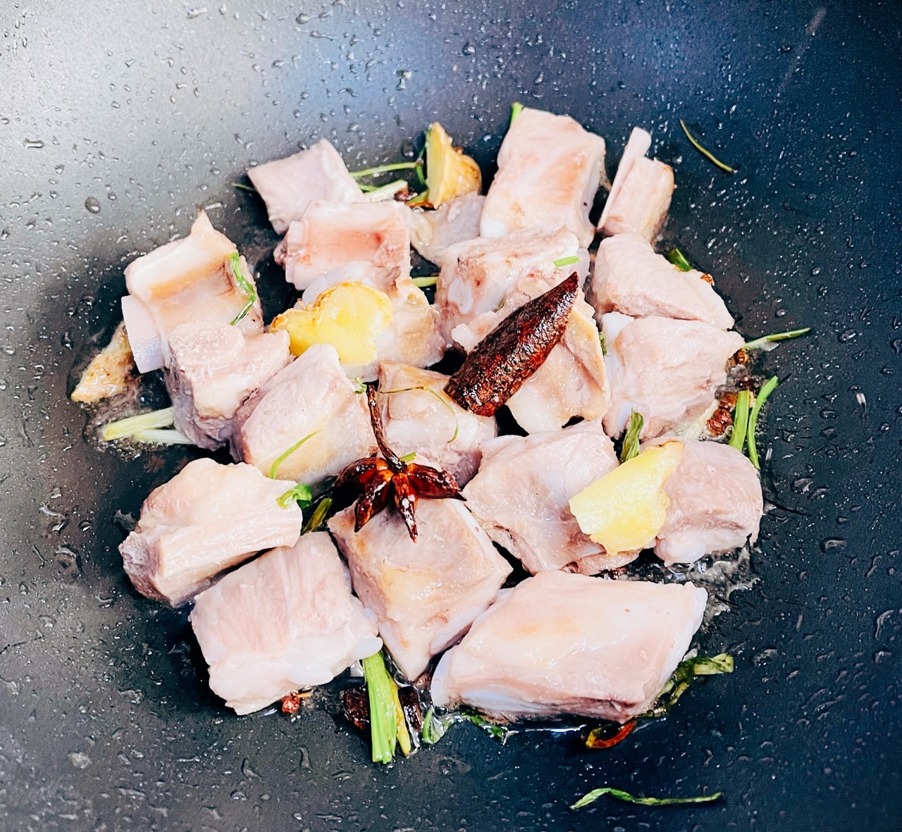 年味红烧肉排蛋