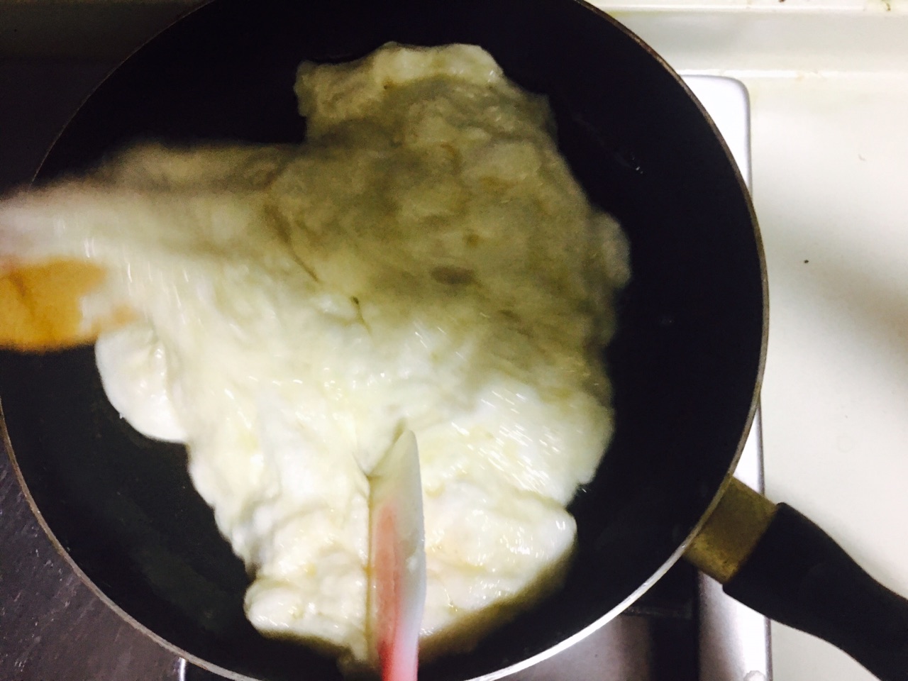 年味十足的坚果牛轧糖