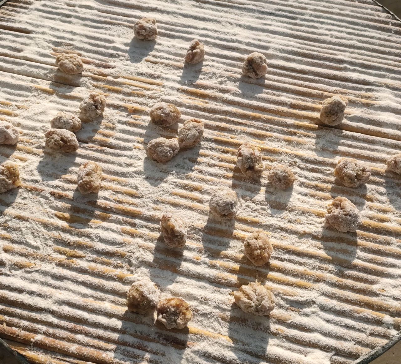 年味  炸肉丸