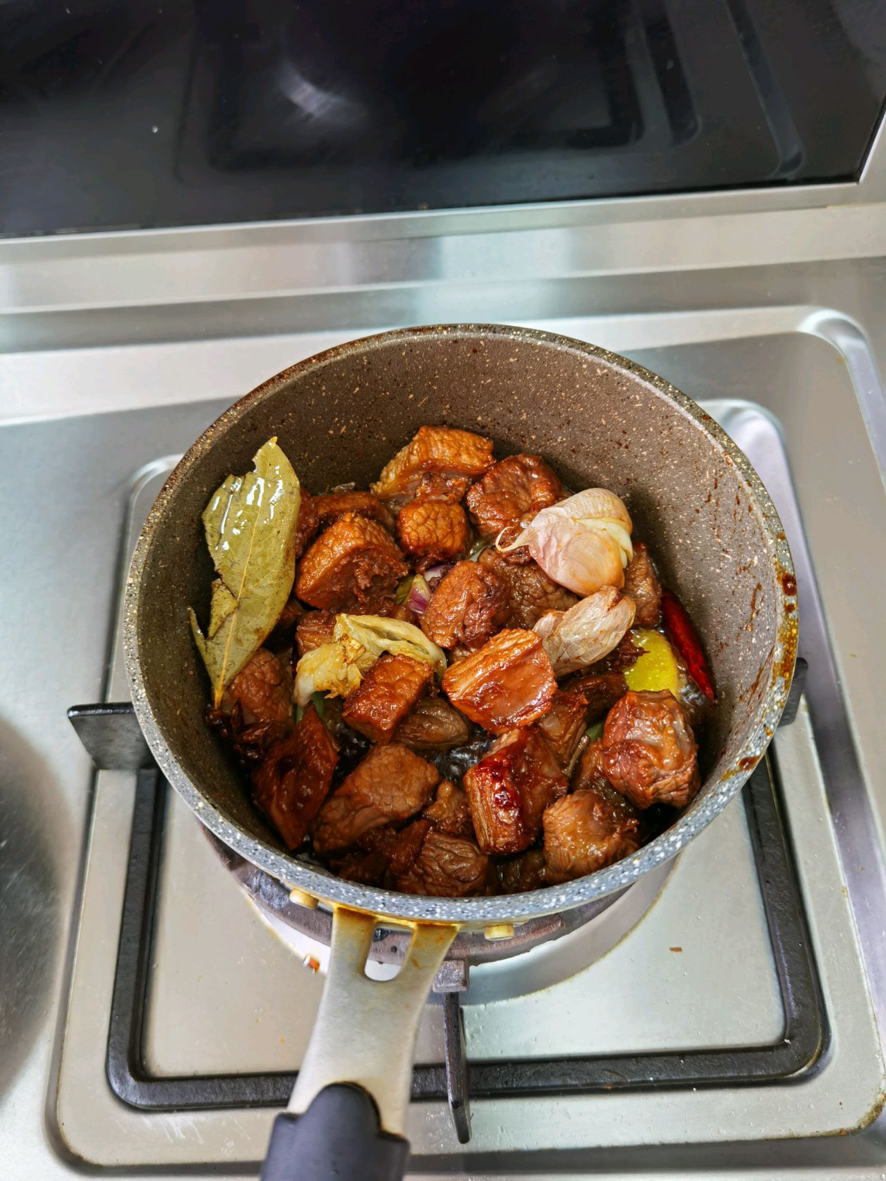 年夜菜一土豆闷牛腩