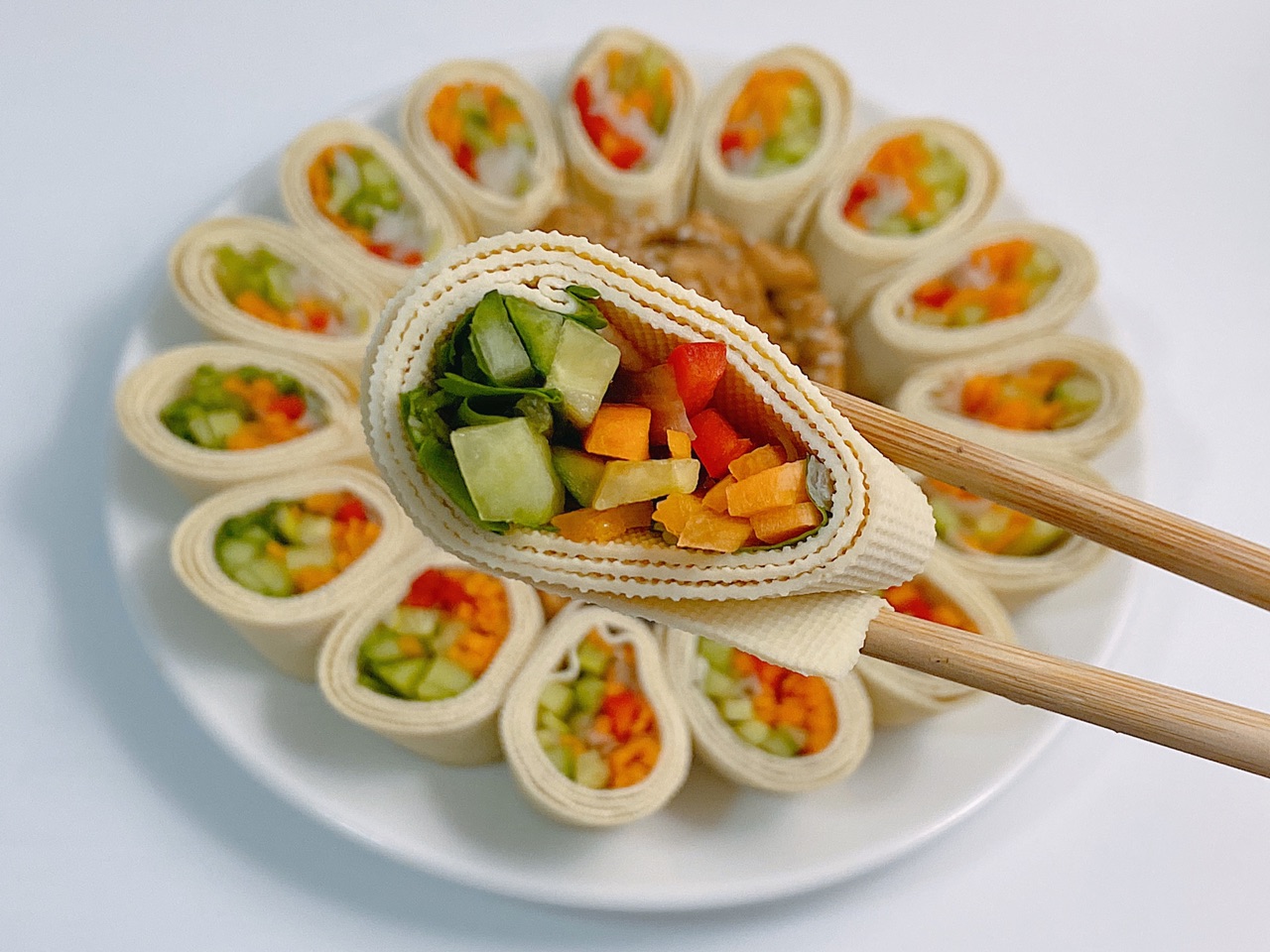 年夜菜｜花开富贵·京酱肉丝千张蔬菜卷