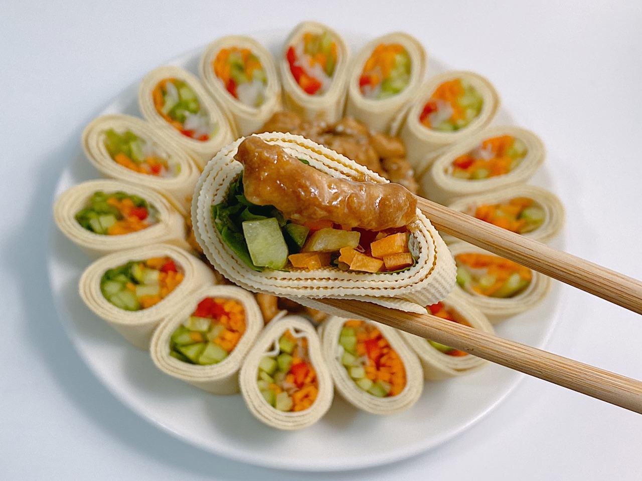 年夜菜｜花开富贵·京酱肉丝千张蔬菜卷