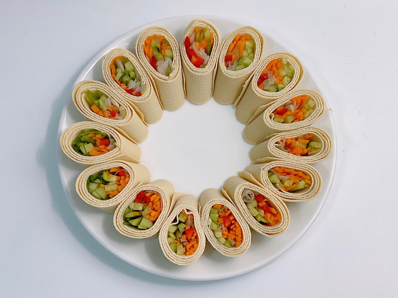 年夜菜｜花开富贵·京酱肉丝千张蔬菜卷