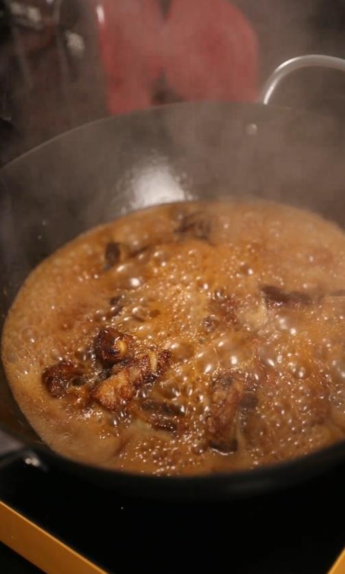 年夜饭必做美食：糖醋排骨！