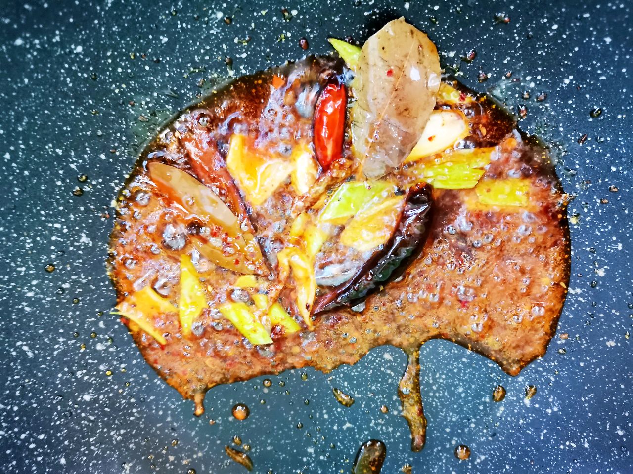 年夜饭菜单——筋头巴脑炖土豆
