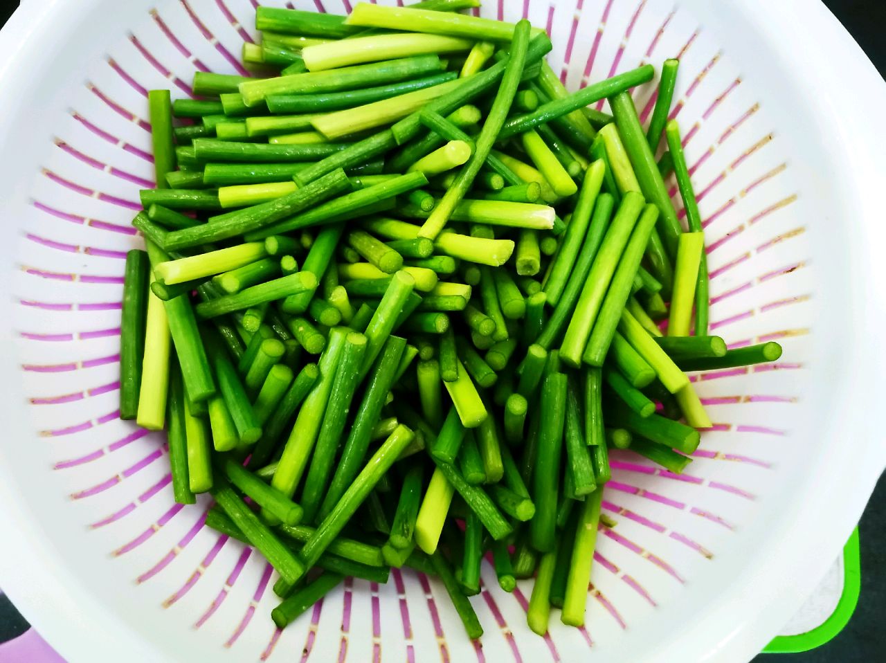 年夜饭菜单——蒜苔炒肉