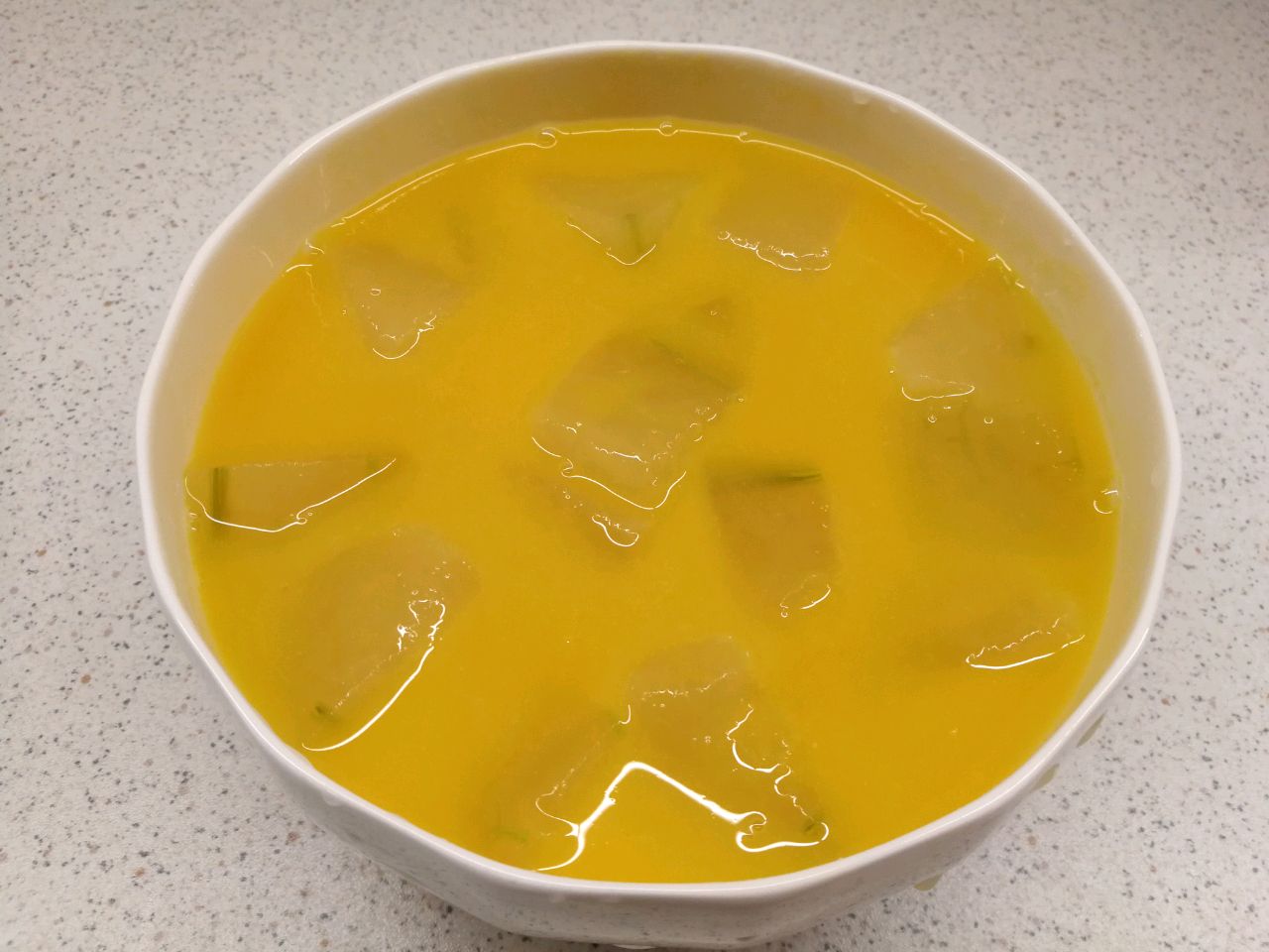 年夜饭上一道甜品，橙汁冬瓜
