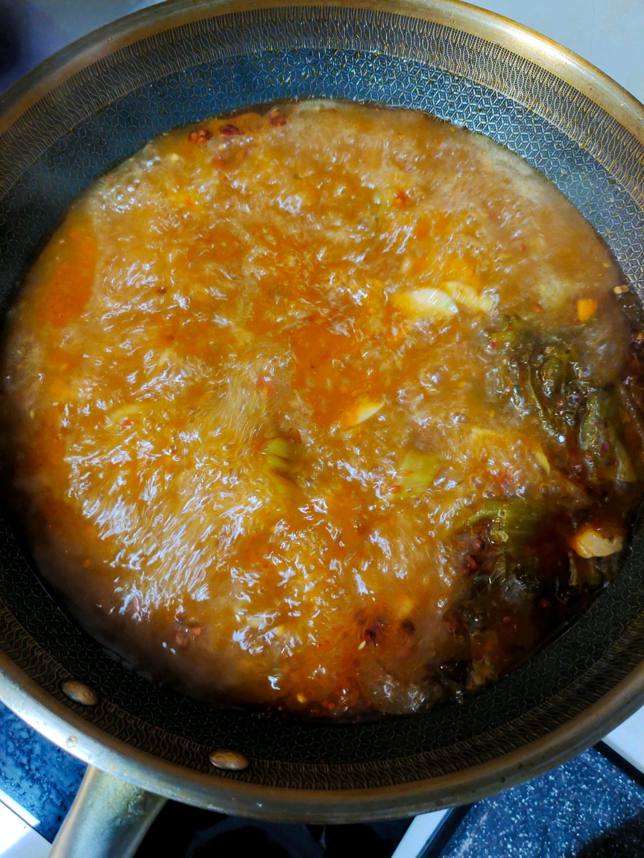 年夜饭压轴菜酸菜鱼