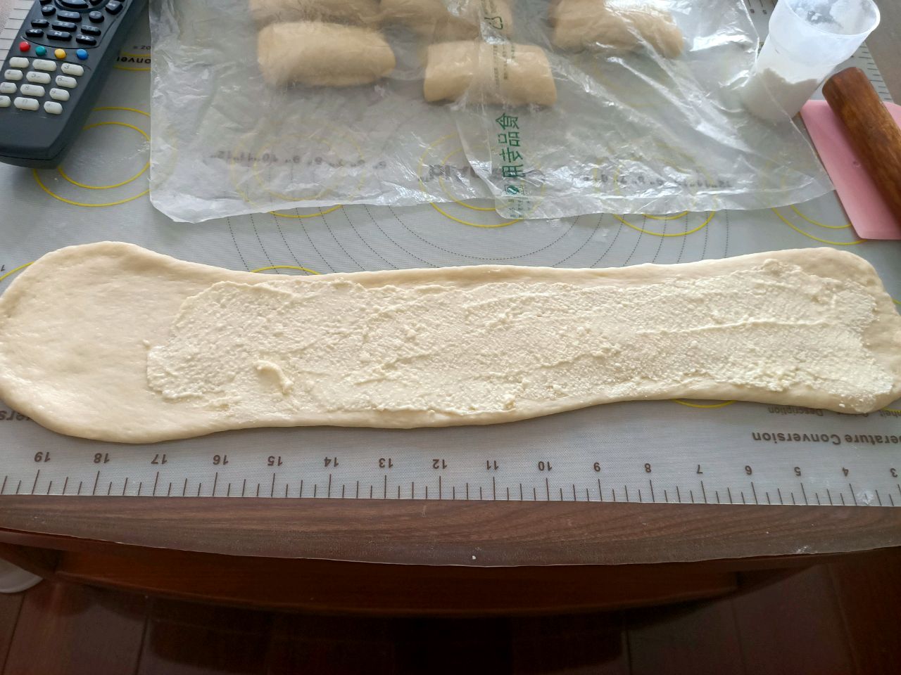 柠檬乳酪手撕吐司