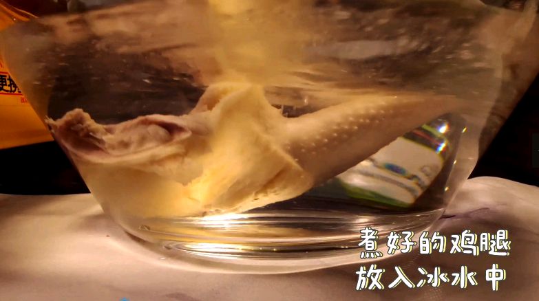 柠檬手撕鸡
