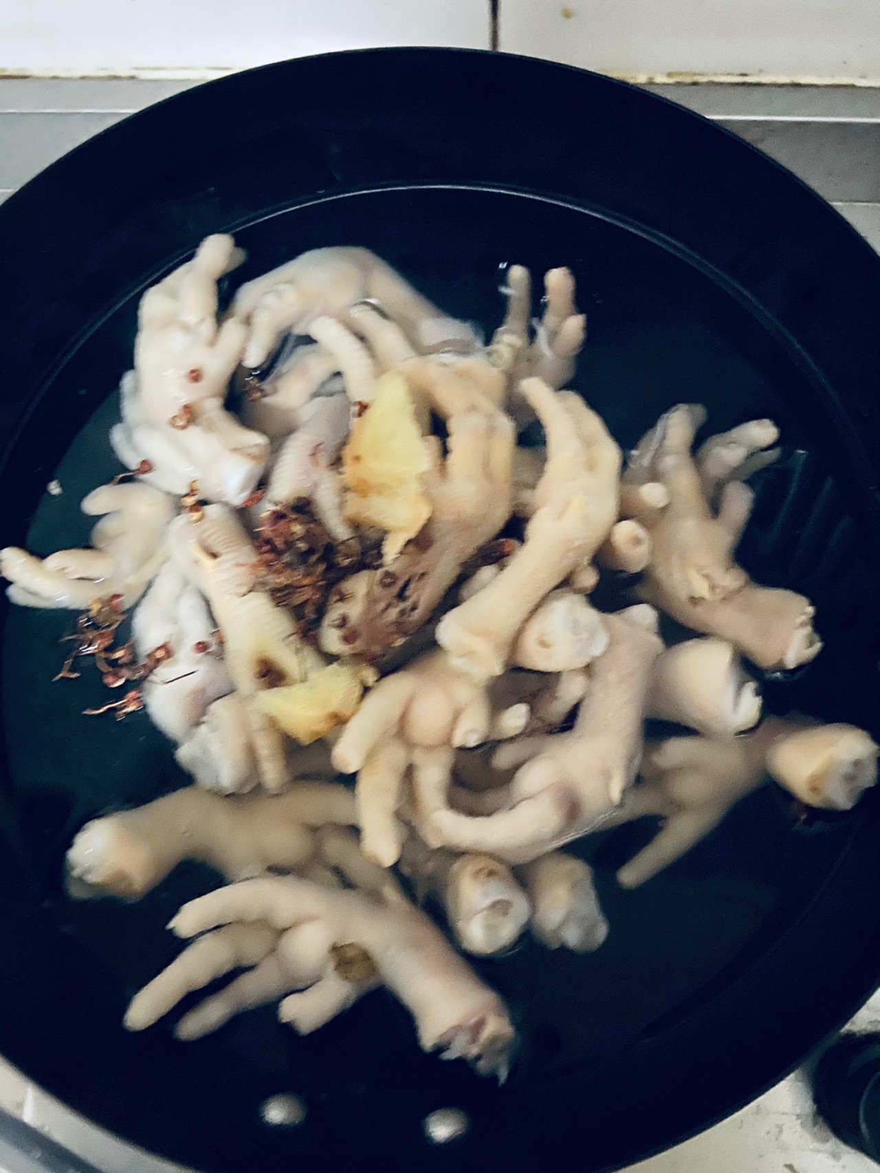 柠檬脱骨凤爪