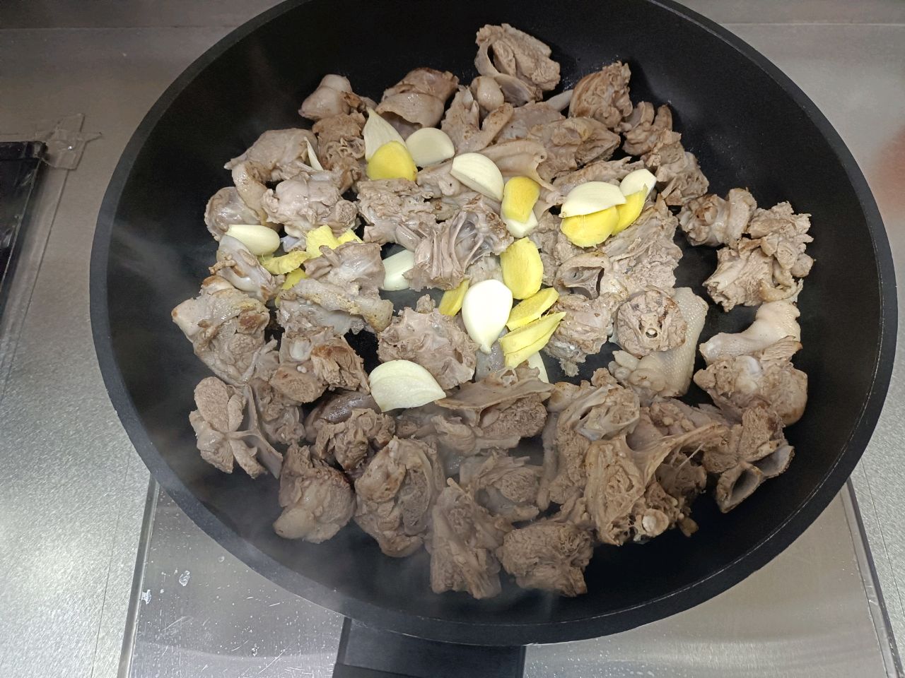 柠檬鸭