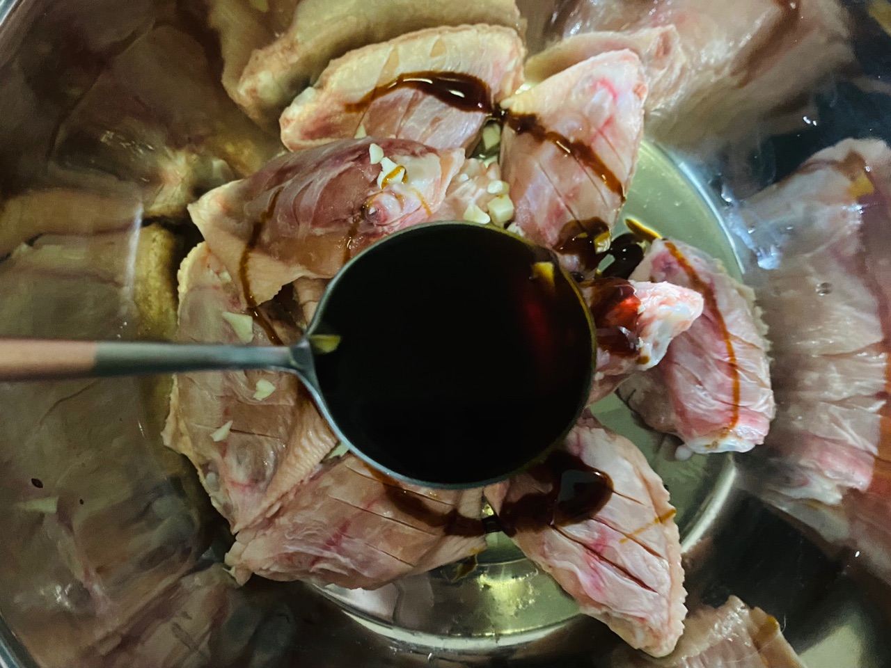 柠香烤鸡翅