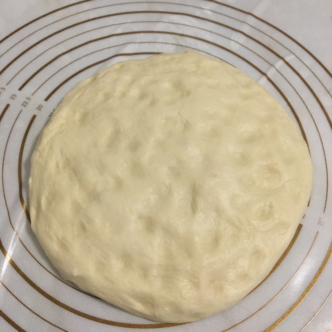 牛奶哈斯面包