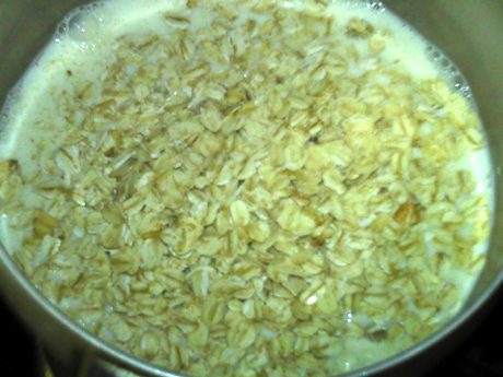 牛奶燕麦粥