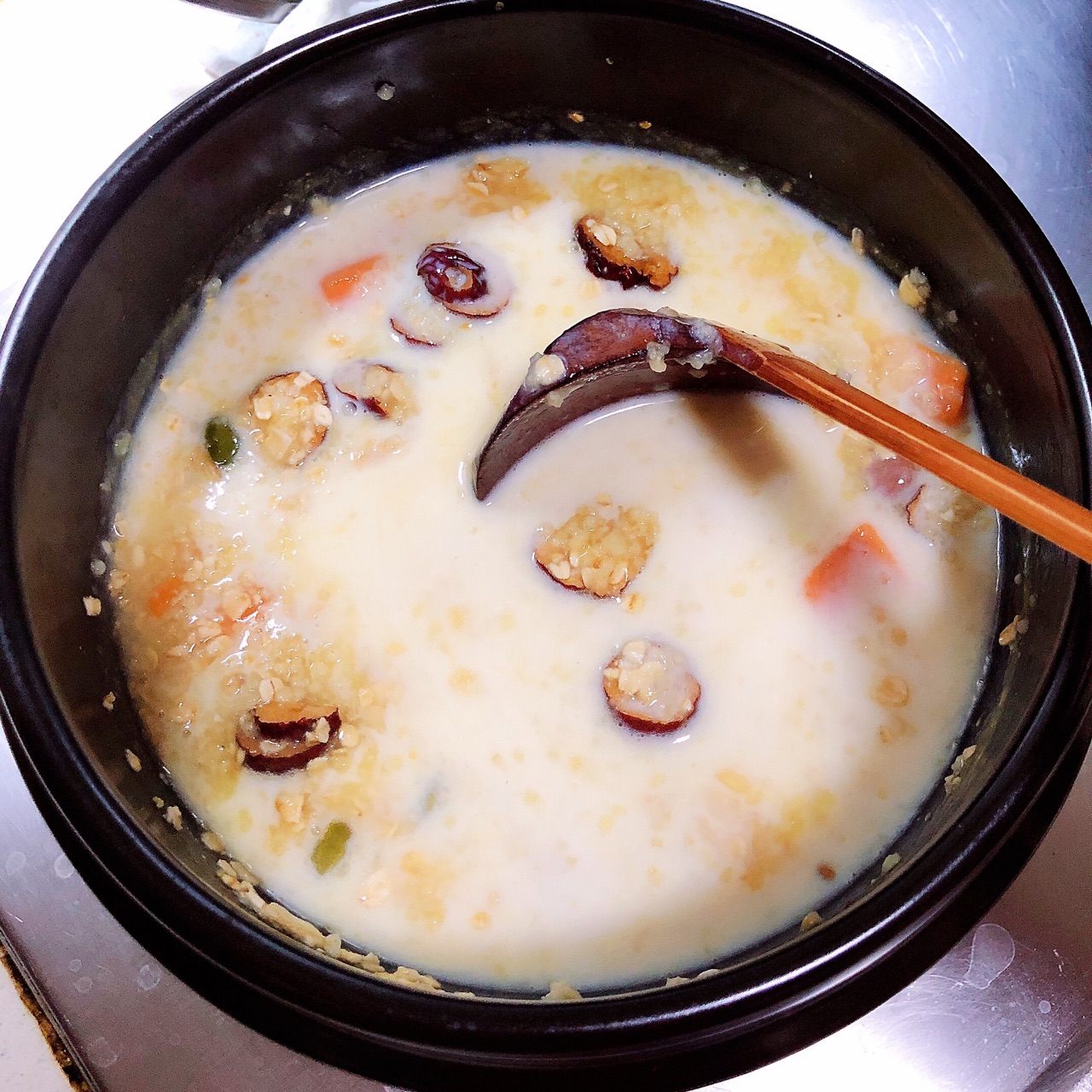 牛奶燕麦粥