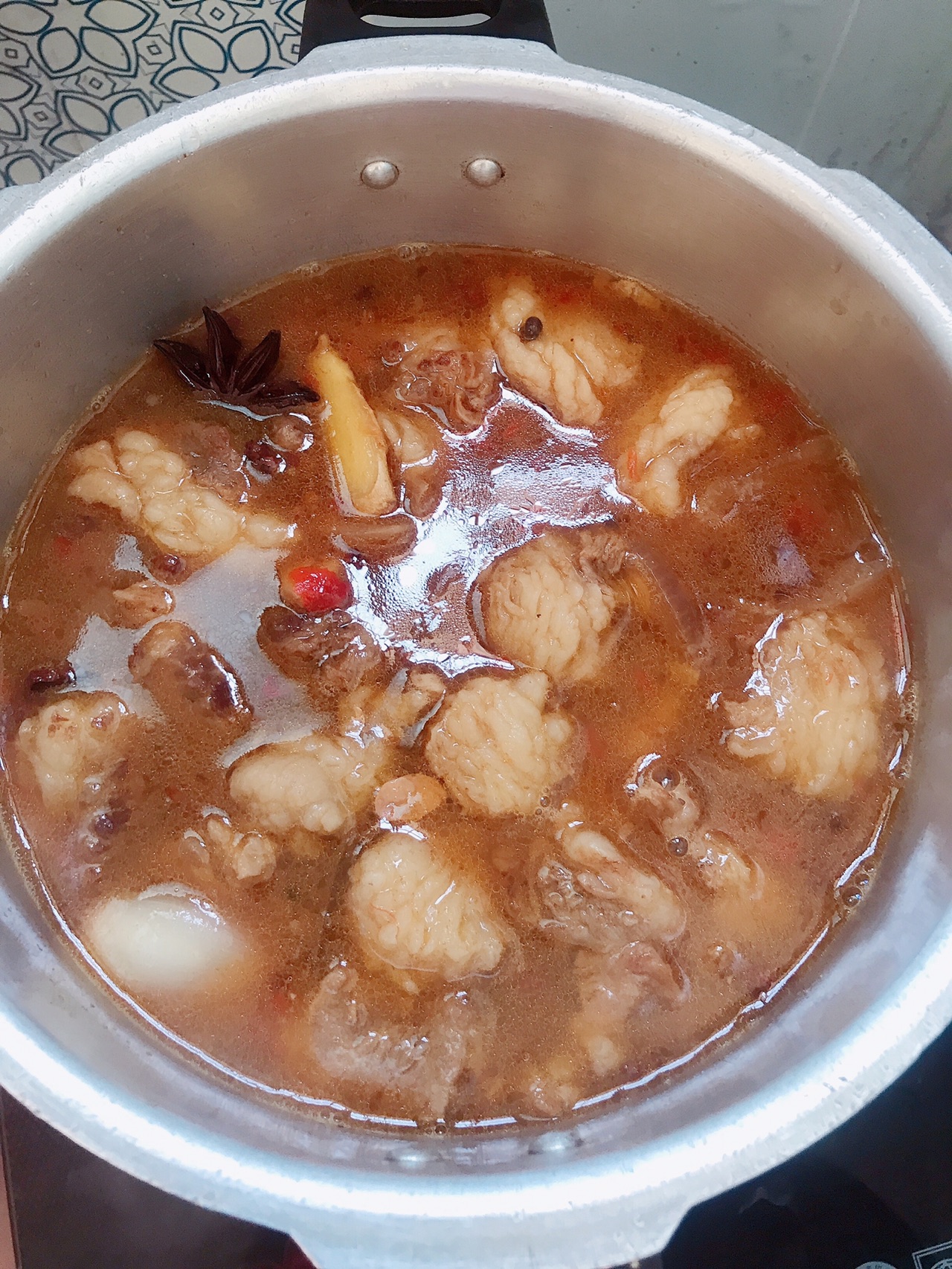 牛腩煲