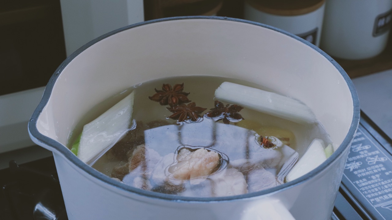 牛腩萝卜汤
