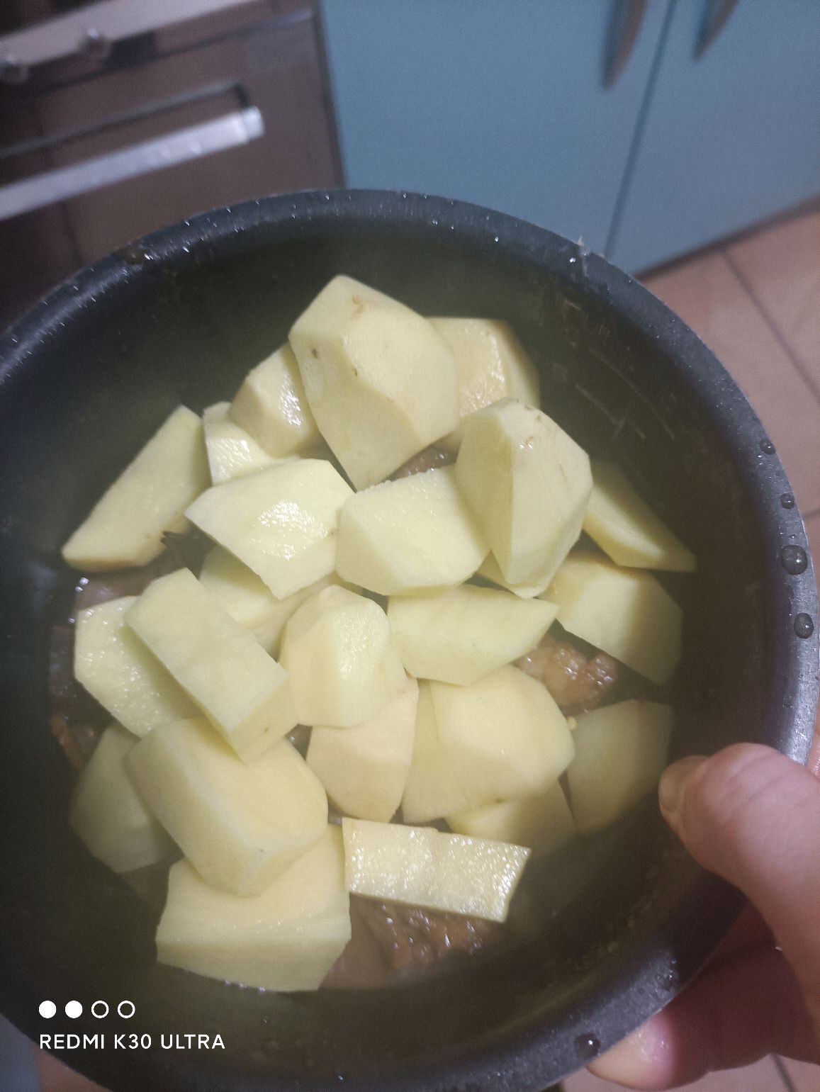 牛腩烧土豆