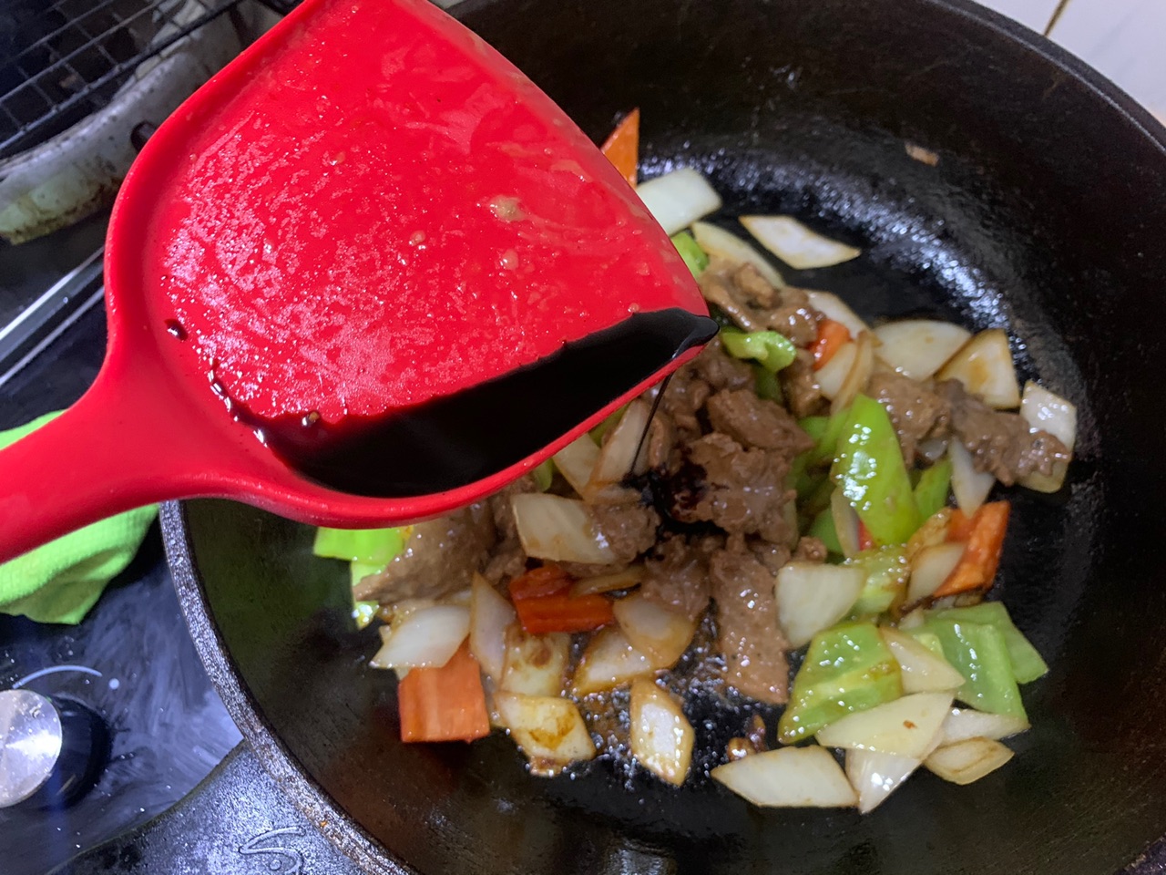 牛年大吉-超级滑嫩的黑椒牛肉