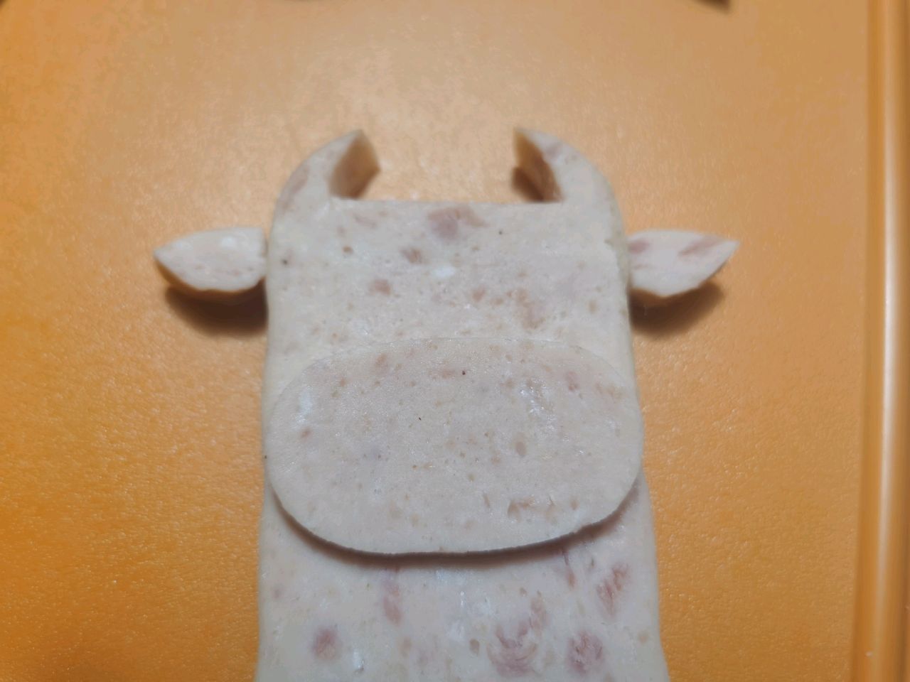 牛牛午餐肉饭团