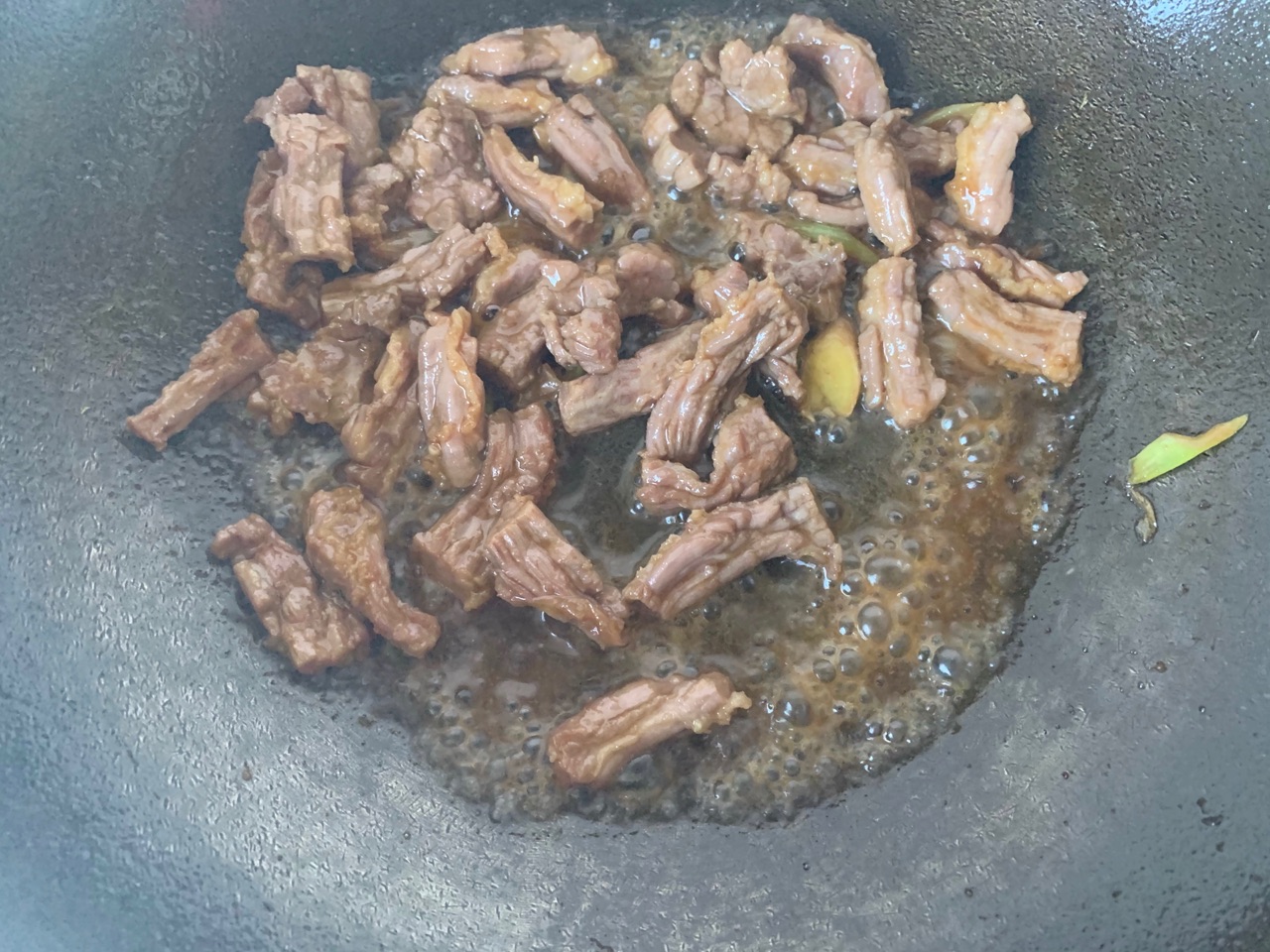 牛气冲天-双椒牛头肉