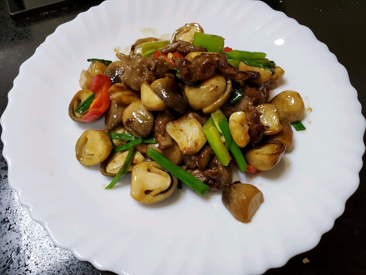牛肉炒草菇