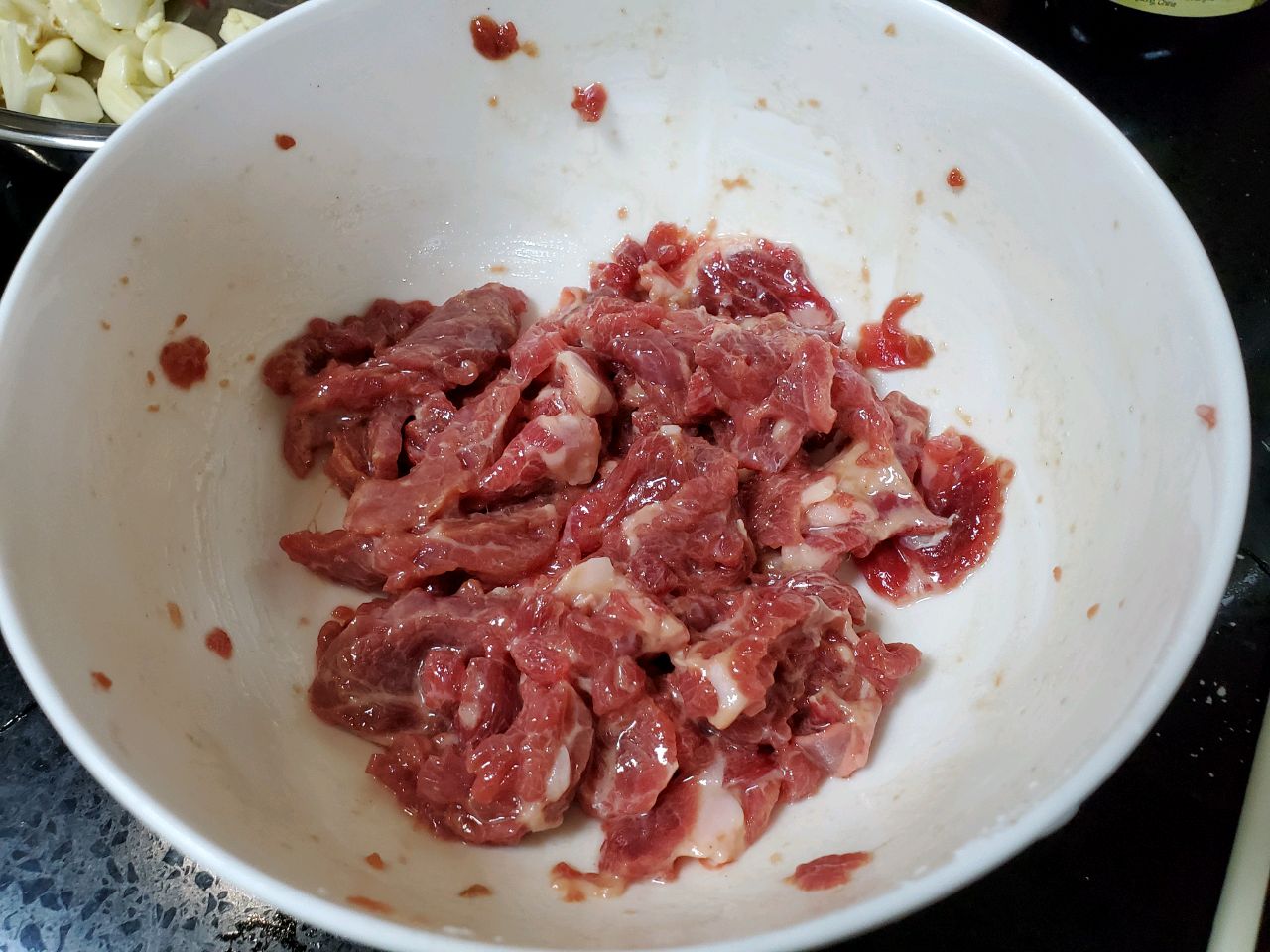牛肉炒草菇