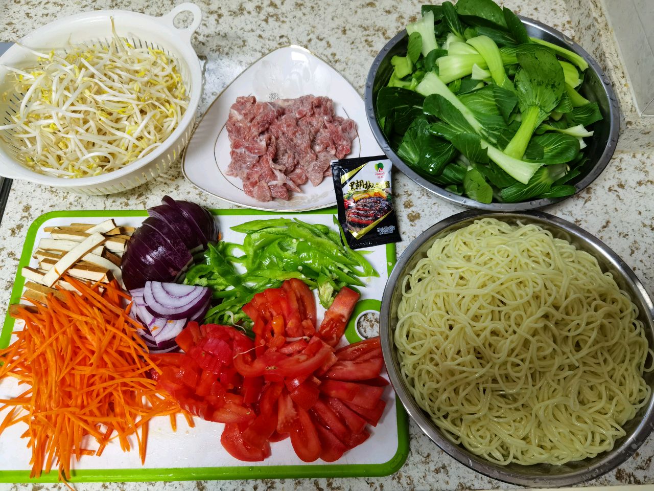 牛肉炒面