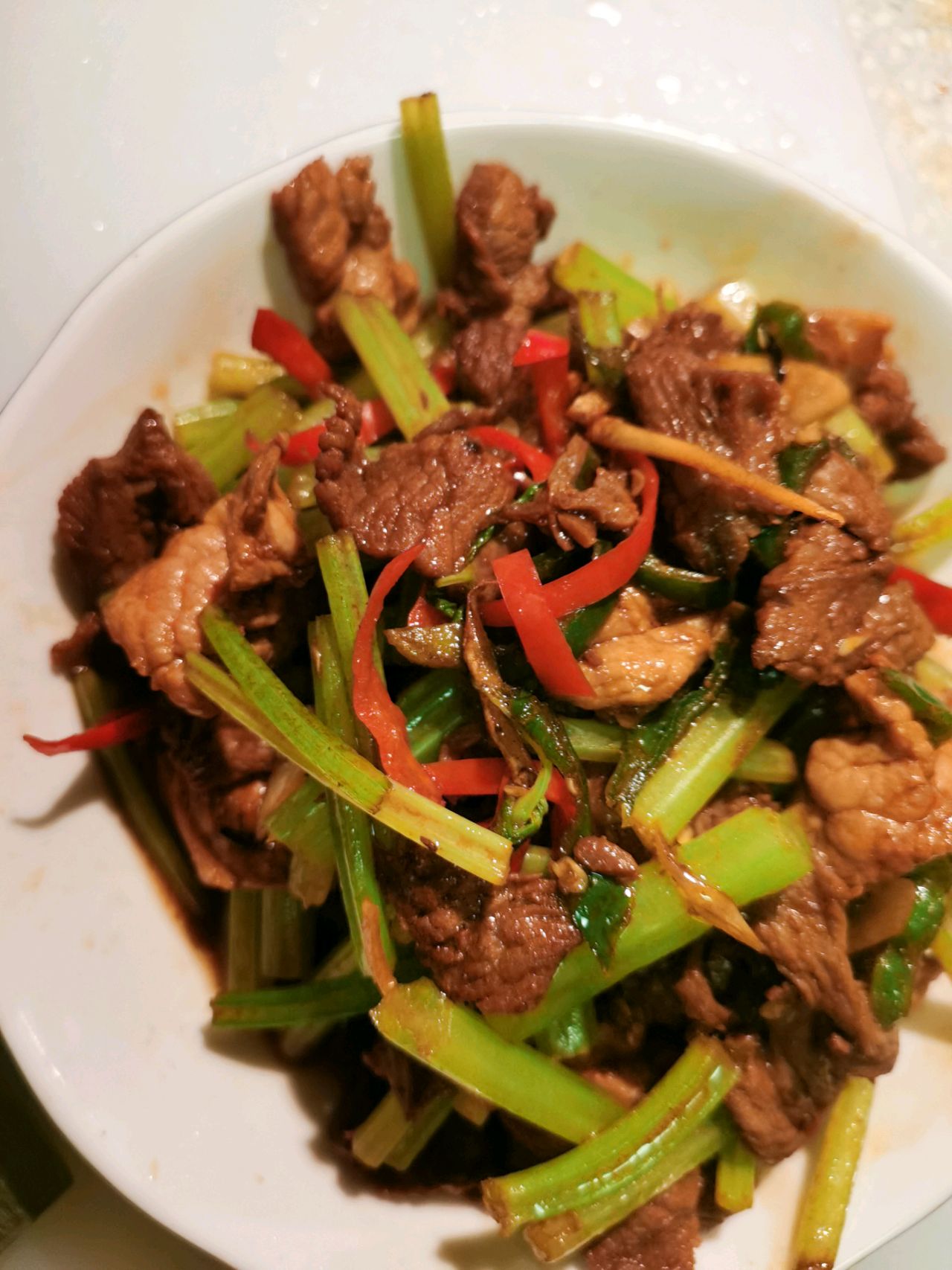 牛肉炒芹菜