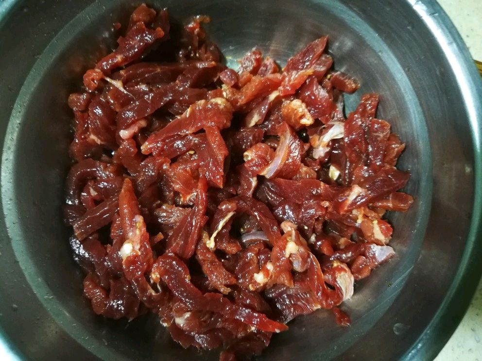 牛肉炒香菜