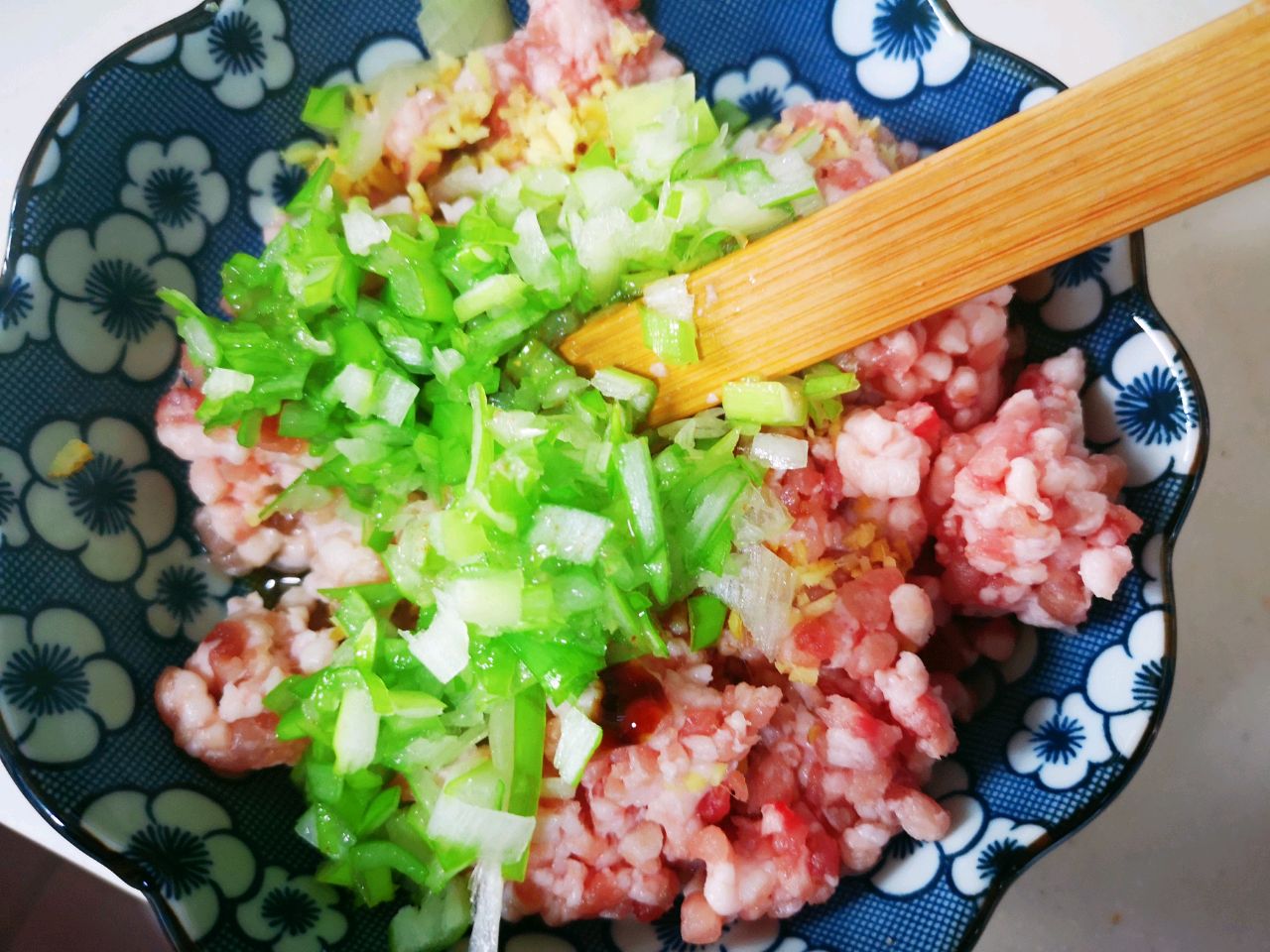 牛肉大葱锅贴
