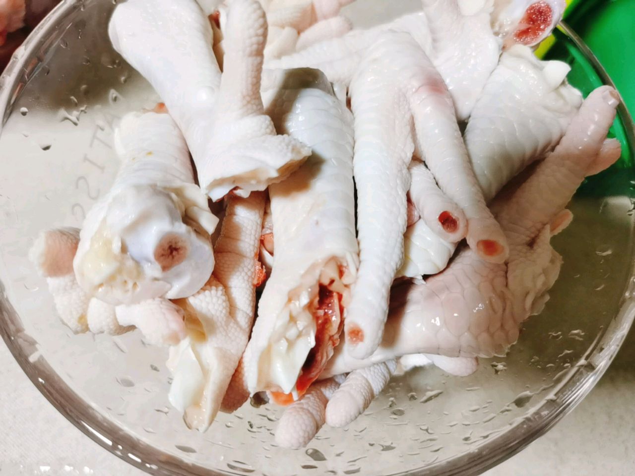 牛肉凤爪火锅