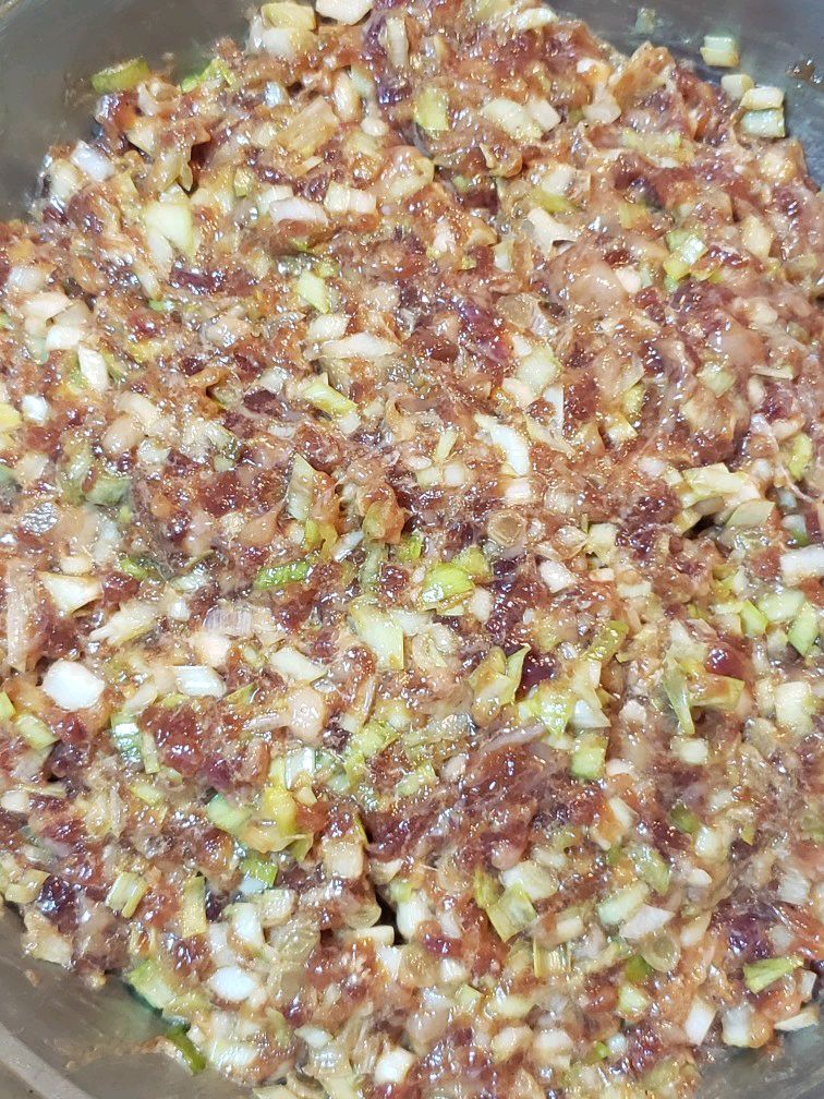 牛肉韭黄酸汤水饺