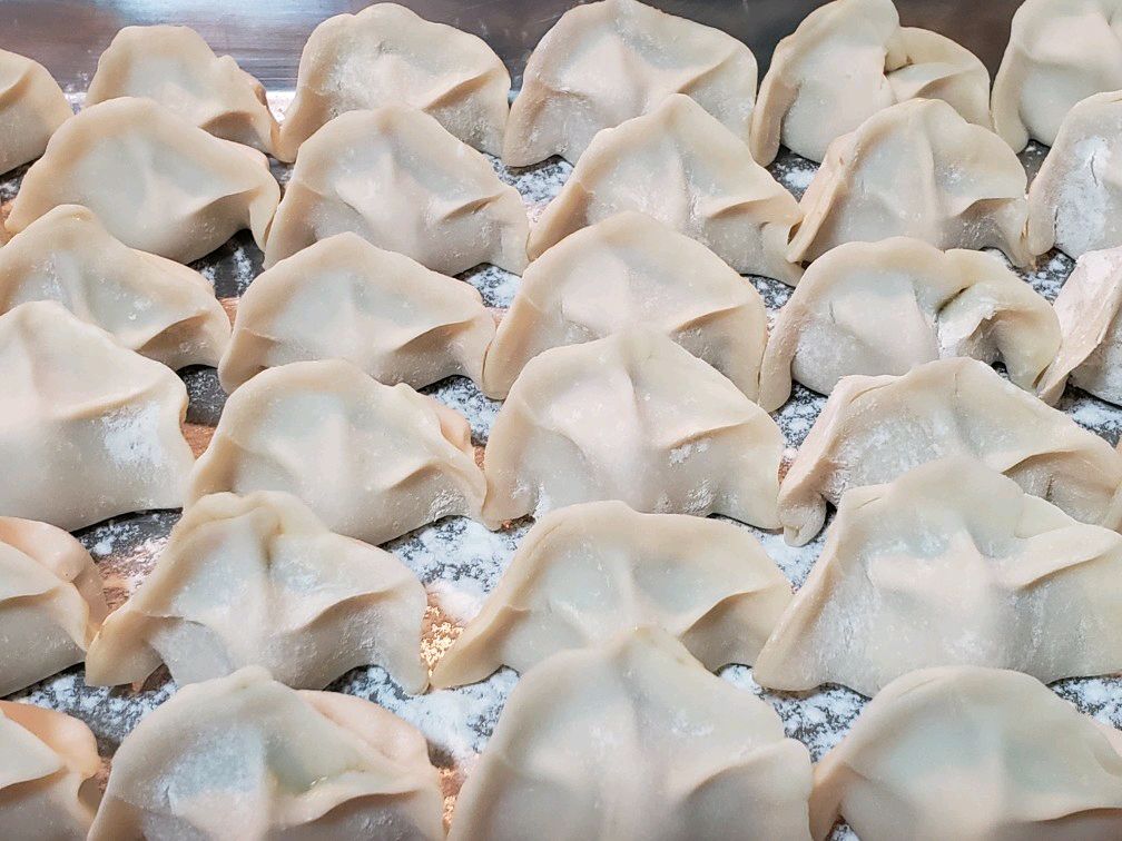 牛肉韭黄酸汤水饺