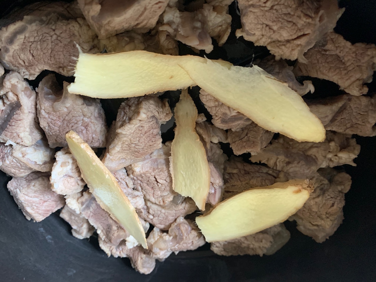 牛肉萝卜汤