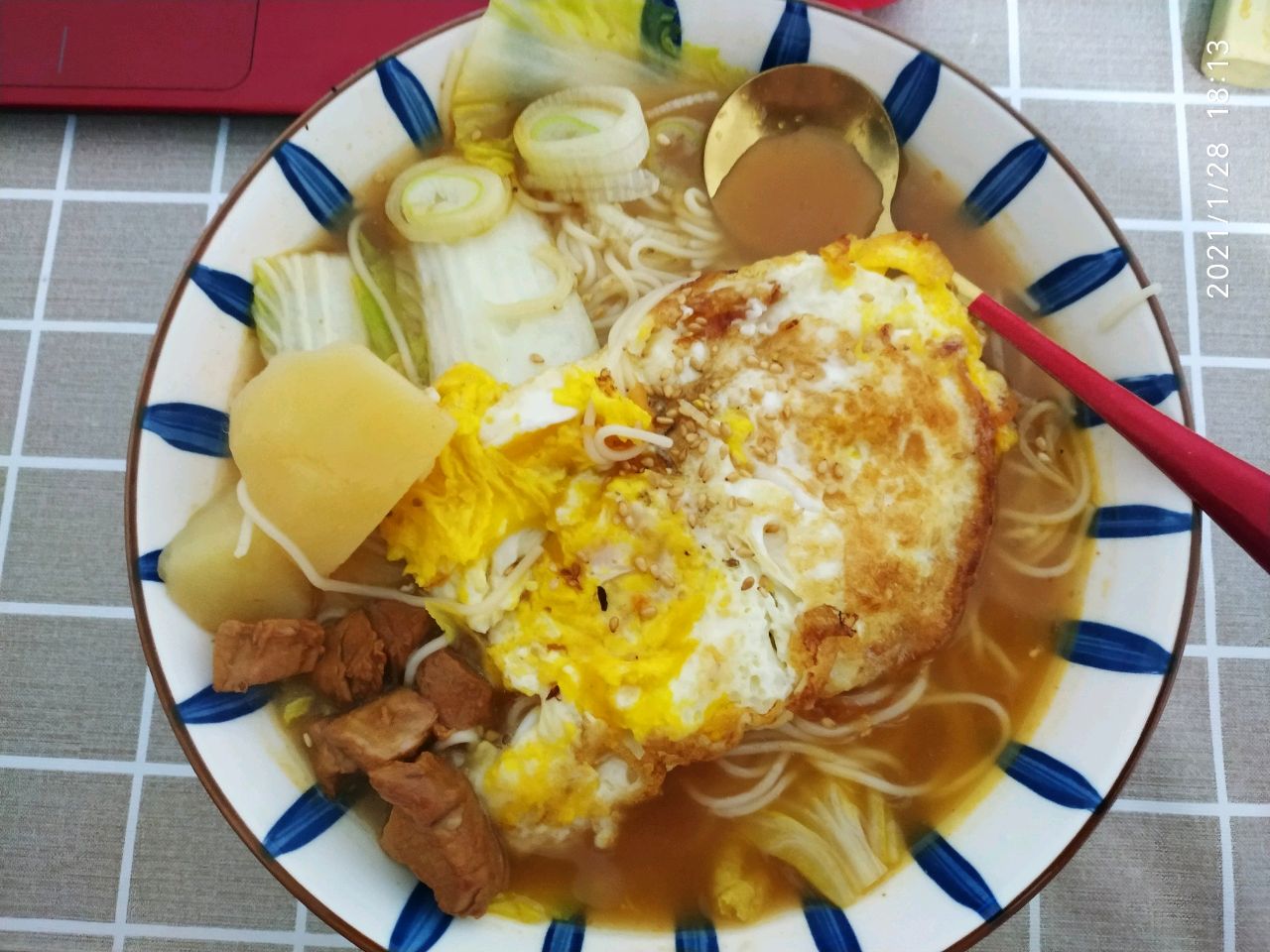牛肉面/鸡汤面/猪骨面同理