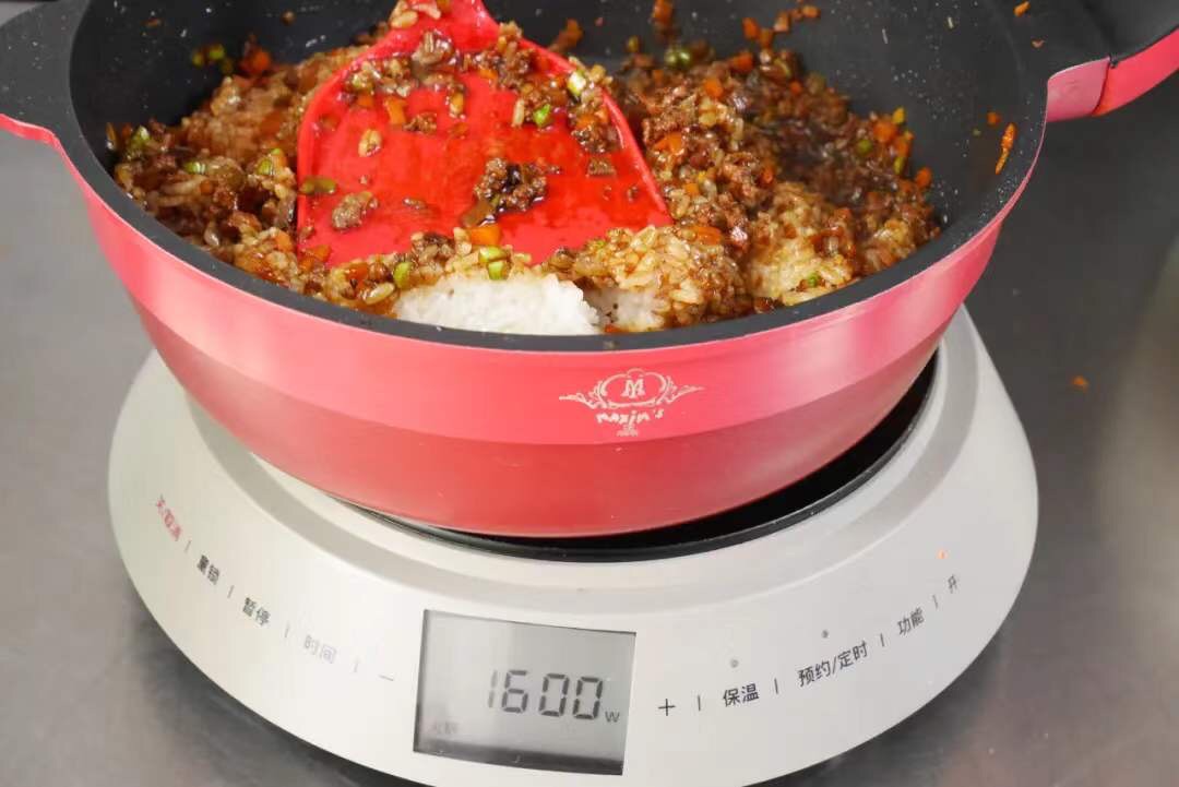 牛肉糯米蛋黄烧卖