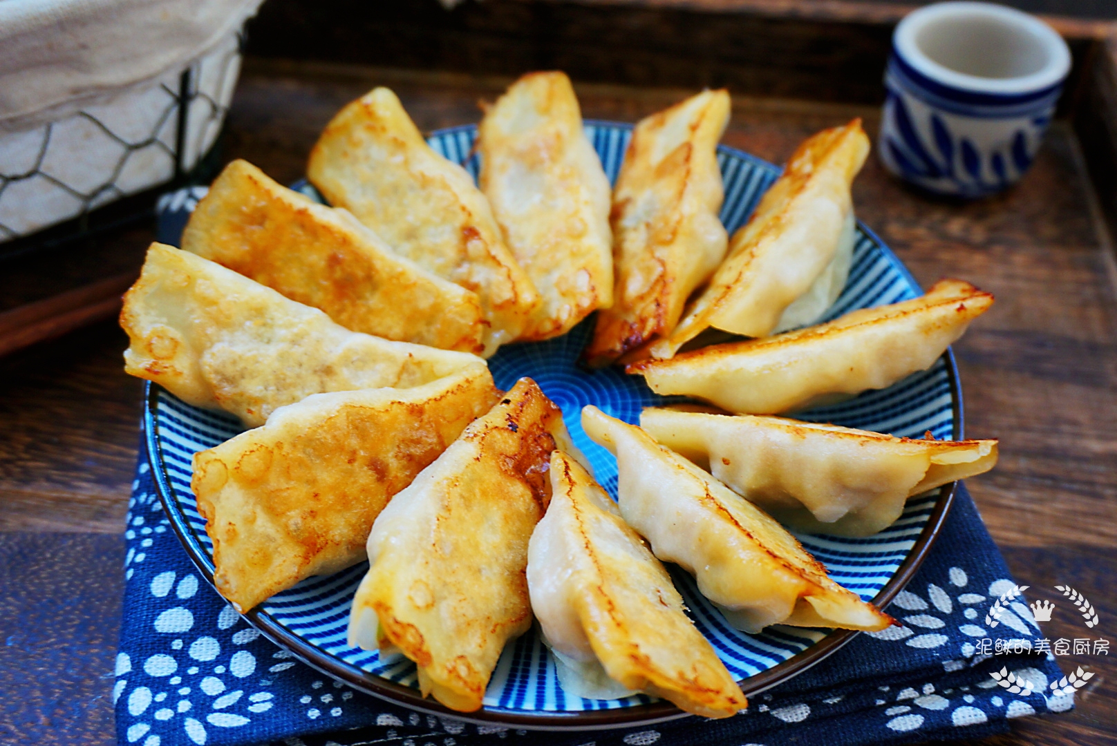 牛肉芹菜馅锅贴