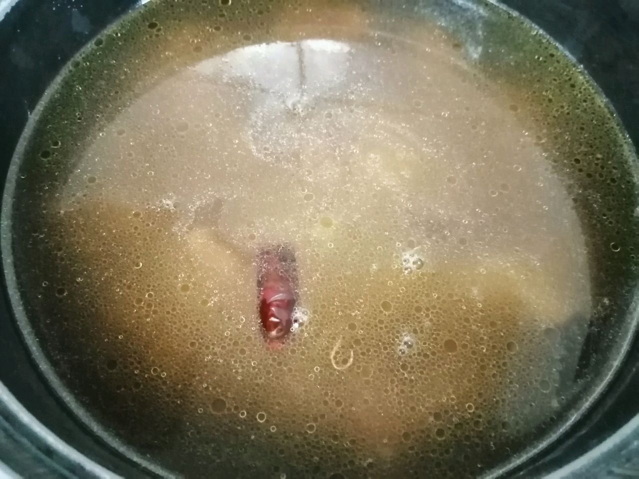 牛肉烧腐竹土豆
